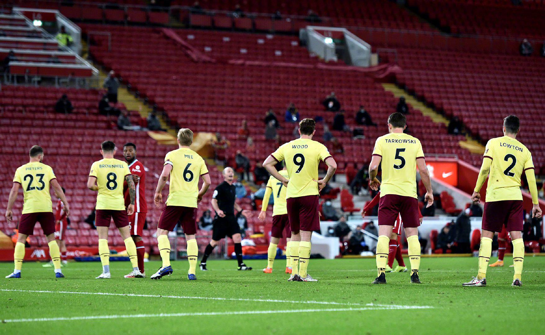 表现备受瞩 表现备受瞩